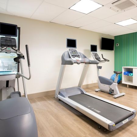 Holiday Inn Express Kansas City - At The Legends! By Ihg Bonner Springs Konforlar fotoğraf