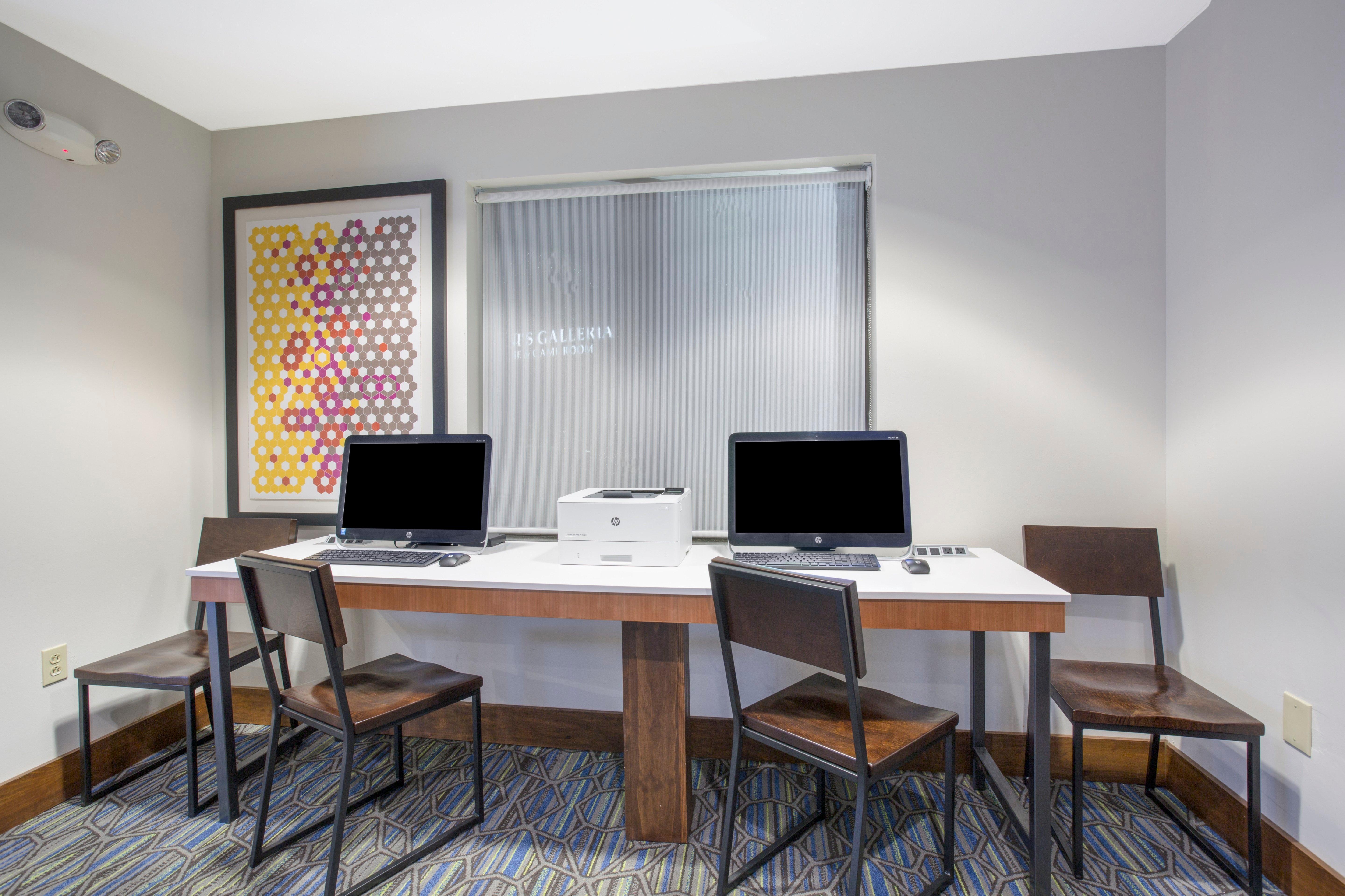 Holiday Inn Express Kansas City - At The Legends! By Ihg Bonner Springs Dış mekan fotoğraf